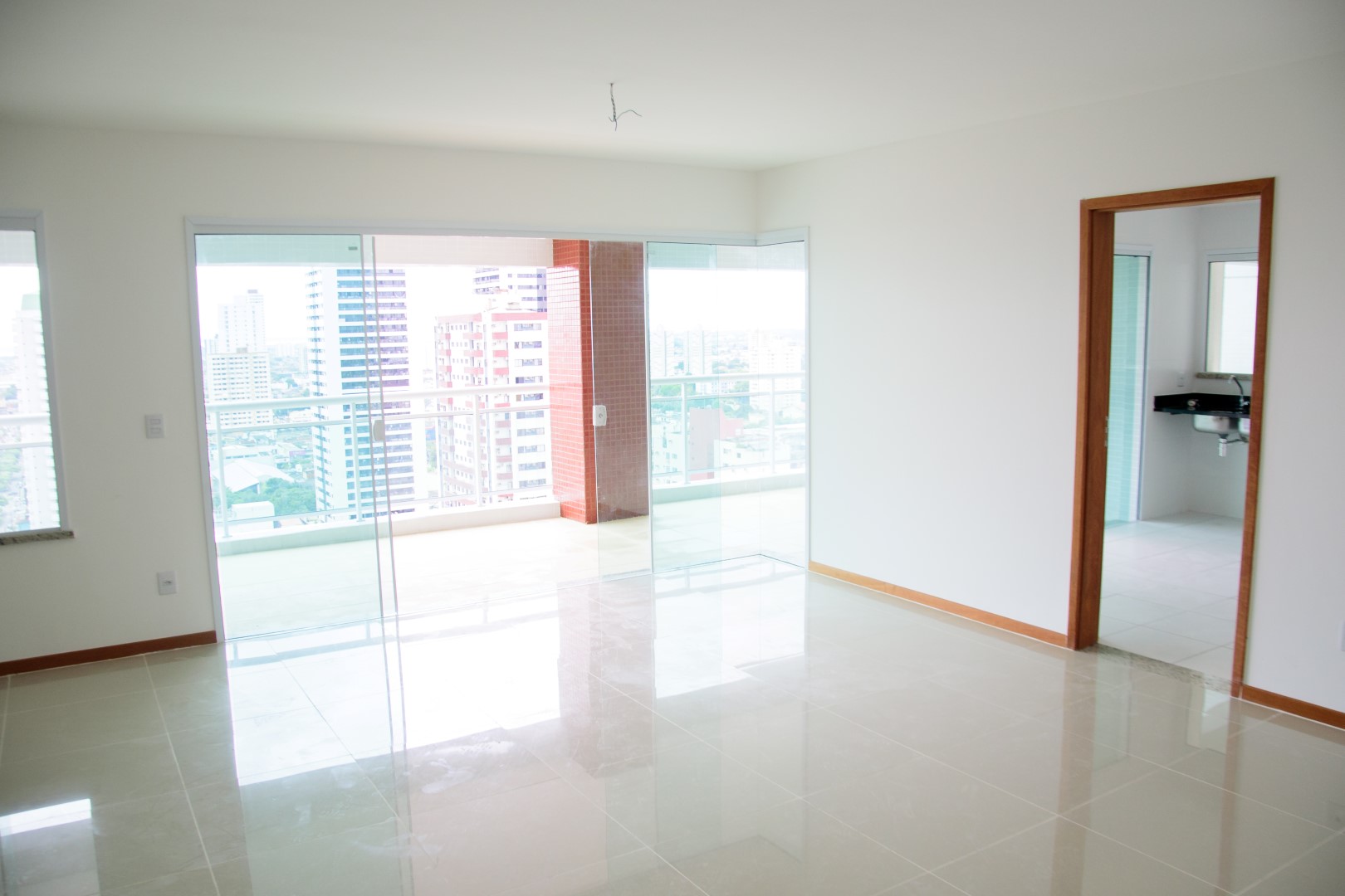 04/ Living (apartamento 10º andar)   