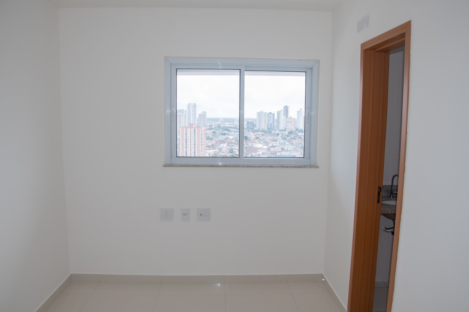 Suite 1 15º andar  